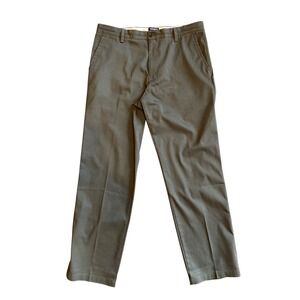 Dockers Easy Khaki Mens 38x33 Olive Green Classic Fit Straight Leg Chino Pants